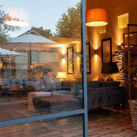Hotel Domaine La Pierre Blanche Eygalières
