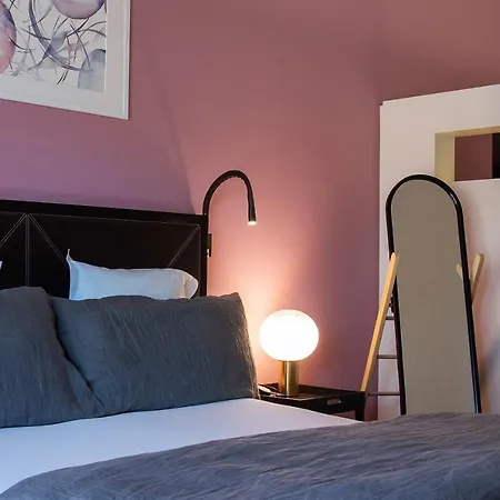 Domaine La Pierre Blanche 4*